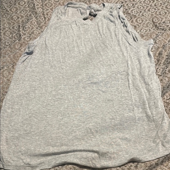 Athleta Tops - Athleta Light Gray Ribbed Top